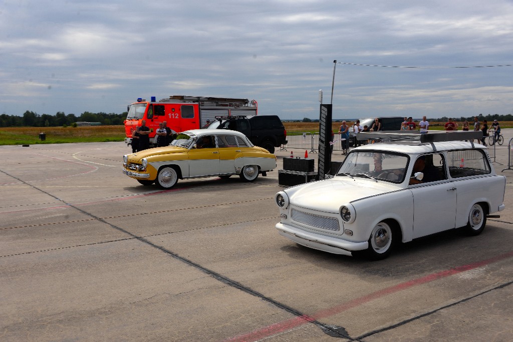 ../Images/VW Bus Festival Berlin 2019 157.jpg